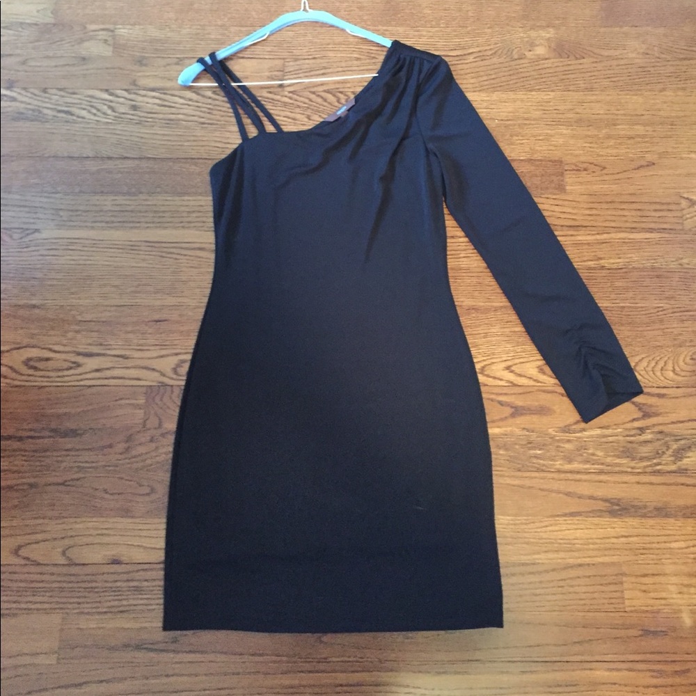 Little Black Dress - Picture 4 of 8